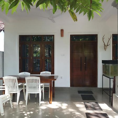 Ramya Nest Inn Mirissa Ngoại thất bức ảnh