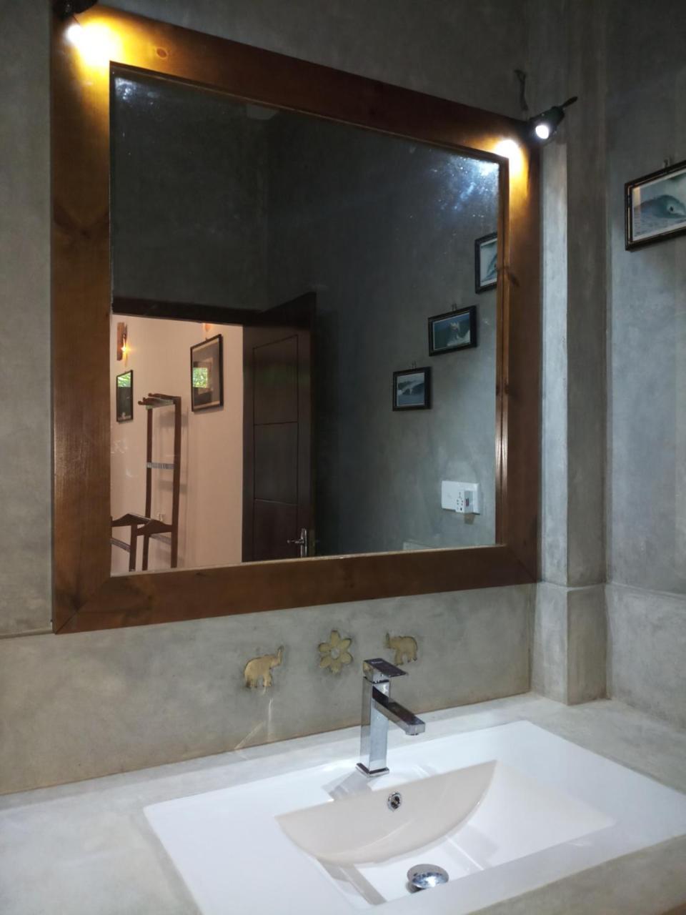 Ramya Nest Inn Mirissa Ngoại thất bức ảnh
